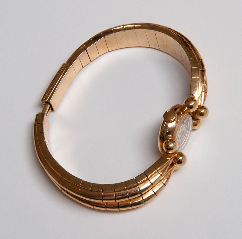 OMEGA Lady's Yellow Gold Bracelet Watch For Sale 1
