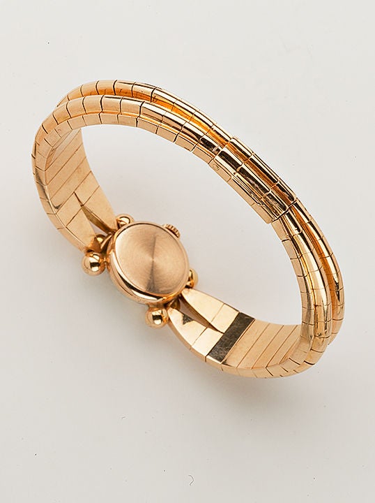OMEGA Lady's Yellow Gold Bracelet Watch For Sale 3