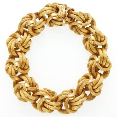 18K Gold Curb Link Bracelet 18K Gold Curb Link Bracelet