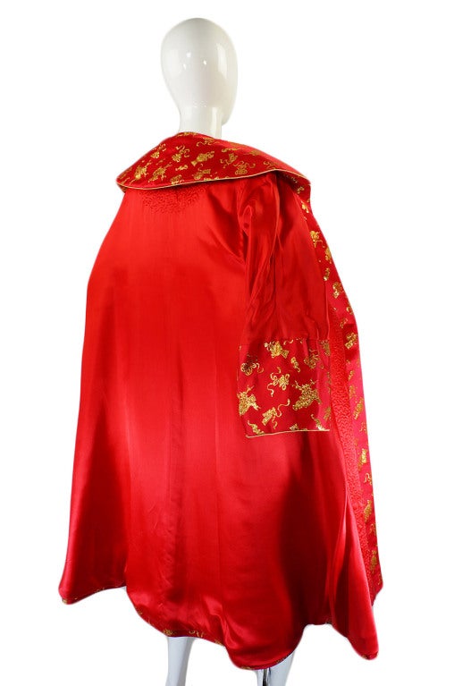 1950s Red & Gold Silk Brocade Coat 5