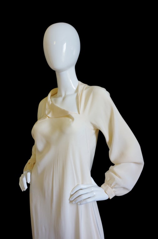 Spring 1977 Spiral Cut Halston Silk Dress For Sale 3