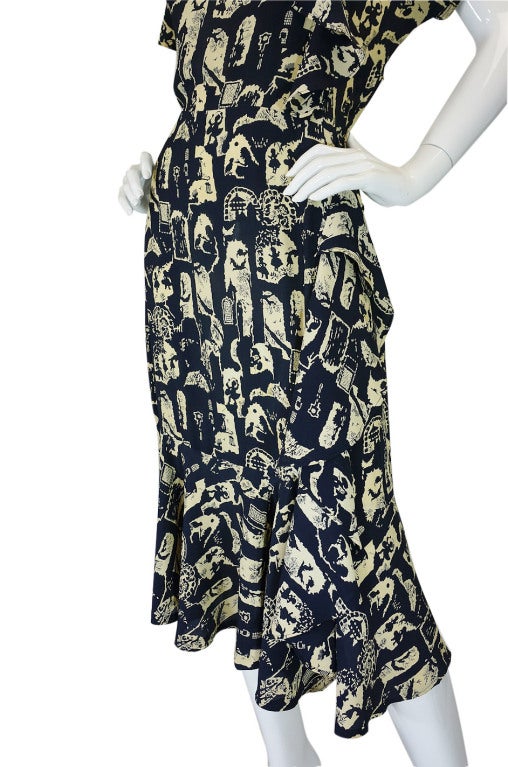 1940s Novelty Printed Silk Swing Dress at 1stDibs