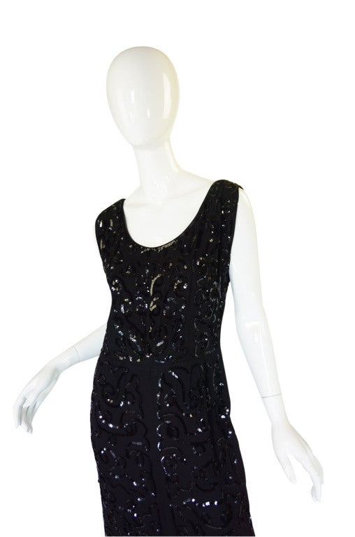 Early 1930s Sequin Silk Crepe Shift Dress For Sale 1