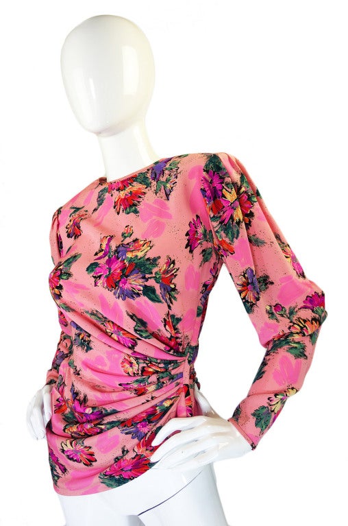 An amazing scarf weight silk crepe pink and floral top from Ungaro. The fabric is wonderful - that rich, luxe feeling silk that feels like a dream and drapes perfectly when on. And the inside of this one is fulling lined in silk chiffon - adding to
