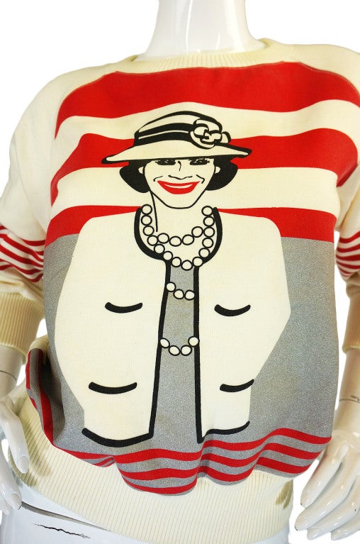 Women's Spring 2001 Coco Chanel Sweatshirt