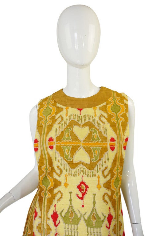 1960s Hand Print SIlk Pierre Cardin Shift In Excellent Condition In Rockwood, ON