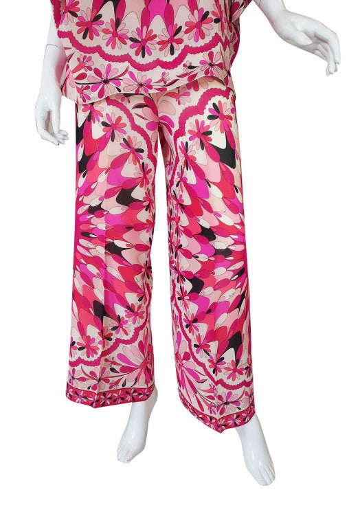Emilio Pucci Pink Caped Top and Pant Set, 1960s  2