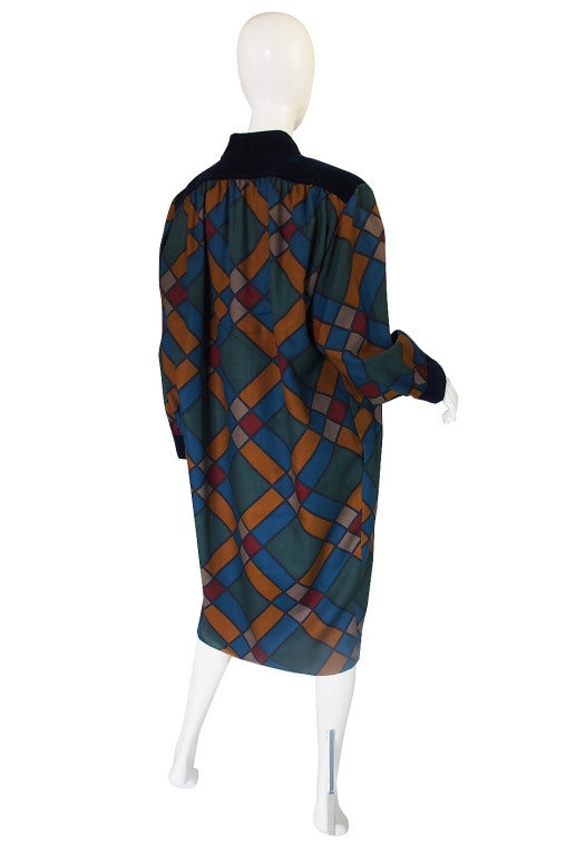 1980s Yves Saint Laurent Challis and Velvet Sack Dress In Excellent Condition In Rockwood, ON