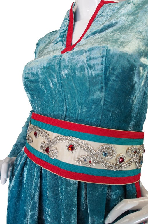 1960s Jeweled Belt Oscar De La Renta Museum Dress 3