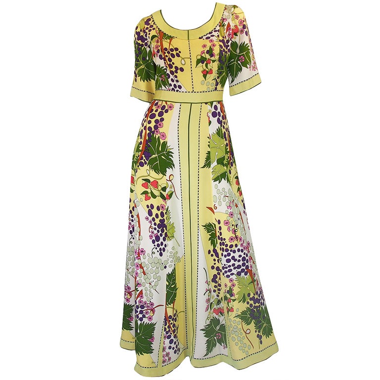 1960s Beautiful and Pristine Grapevine Printed Silk Bessi Dress at 1stDibs