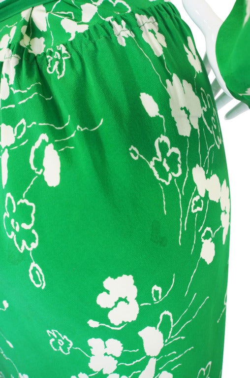 Resort 1977 Halston Green Silk Wrap Print Dress 2