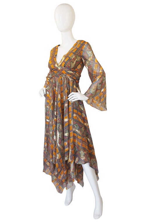 1970s Handkerchief Hem Bill Blass Gown In Excellent Condition In Rockwood, ON