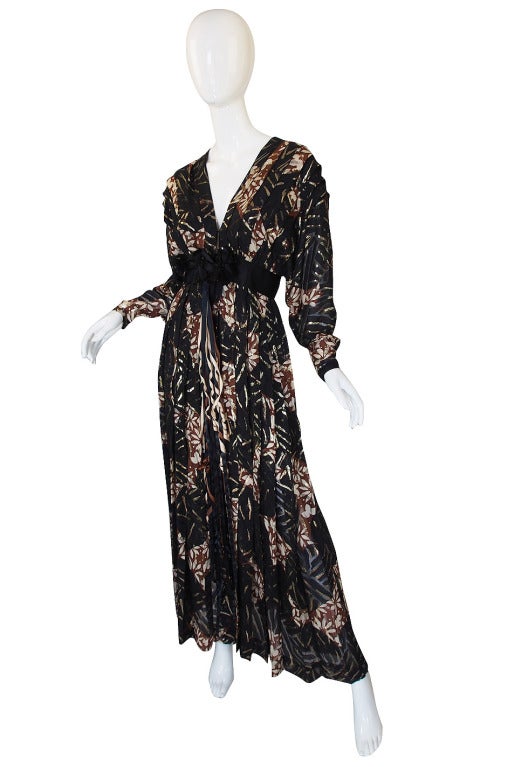 1970s Silk & Gold Thread Galanos Gown In Excellent Condition In Rockwood, ON