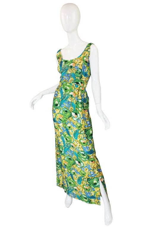 1950s Beaded Fitted Scoop Back Dress In Excellent Condition For Sale In Rockwood, ON