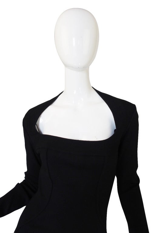 1990s Azzedine Alaia Fitted & Sculpted Dress In Excellent Condition For Sale In Rockwood, ON