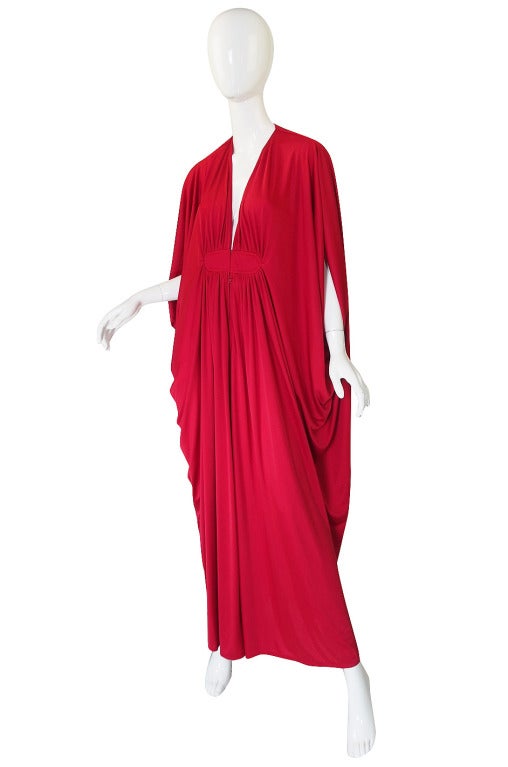1970s Rare Red Yuki Caftan Gown In Excellent Condition In Rockwood, ON