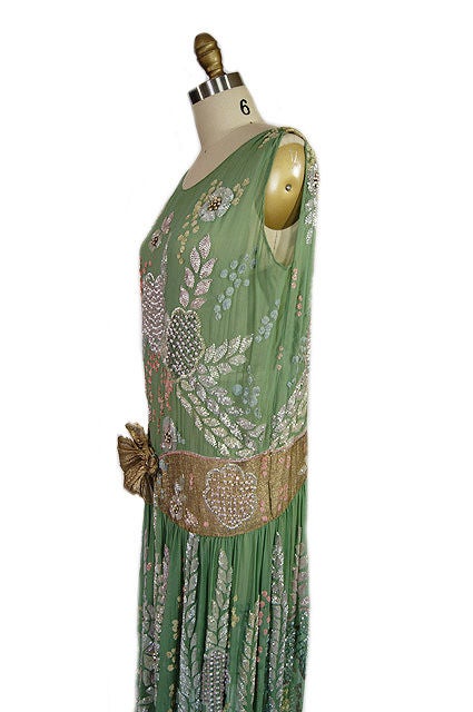 1920s Elaborately Beaded Flapper 4