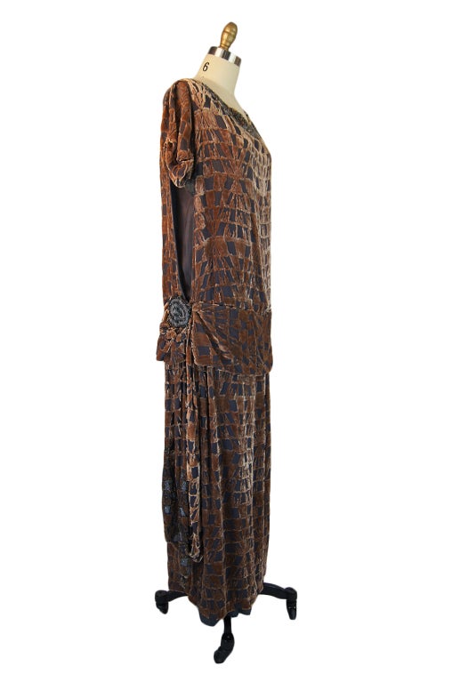 1920s Lrgr Silk Devore Beaded Flapper