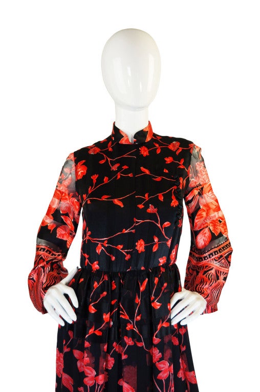 Women's 1960s Silk Coral Oscar De La Renta Gown