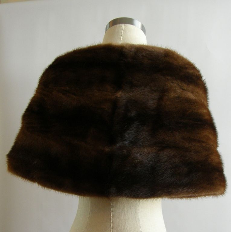 Women's Pretty Brown Mink Stole For Sale