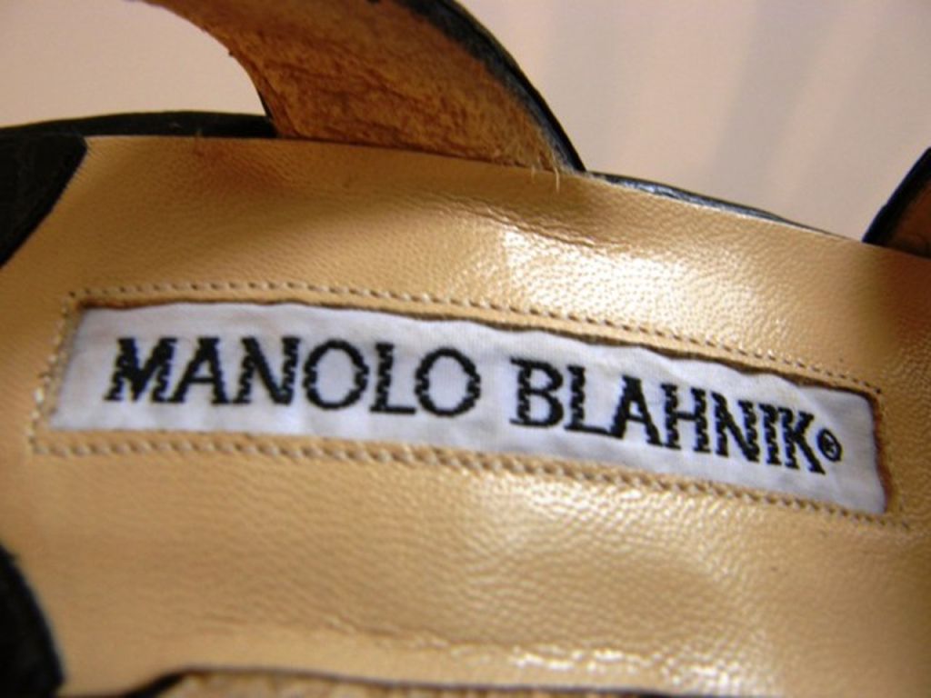 Women's Manolo Blahnik Alligator Sandals For Sale