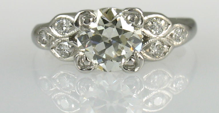 1930's Platinum & Diamond Ring, 1.05ct J-VS2