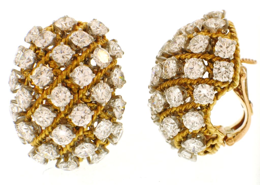 Women's VAN CLEEF & ARPELS Bombe Diamond Earrings, French