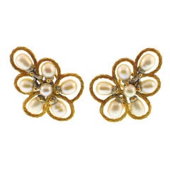 BUCCELLATI  Pearl Clip Earrings