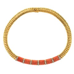 VAN CLEEF 
ARPELS Coral and Diamond Necklace