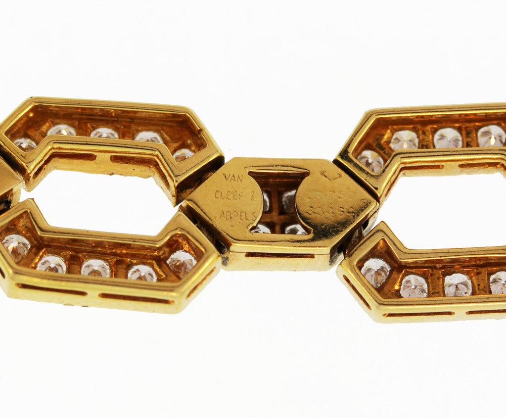 Classic Van Cleef & Arpels Diamond Gold Necklace/Bracelet Combination 1