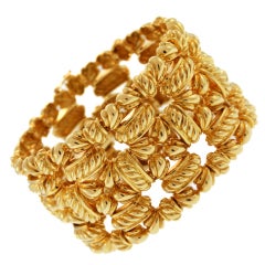 Wide Bold Gold Link Bracelet