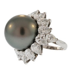Van Cleef & Arpels Cultured Pearl and Diamond Ring
