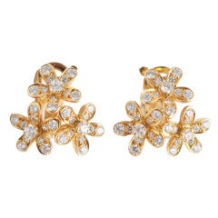 Van Cleef & Arpels Diamond Gold "Socrate" Earclips