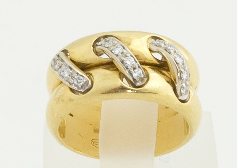 gold band ring with diamonds