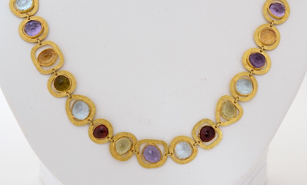 gold chain with stones