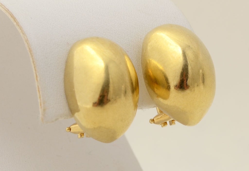 ROBERT LEE MORRIS Gold Earrings