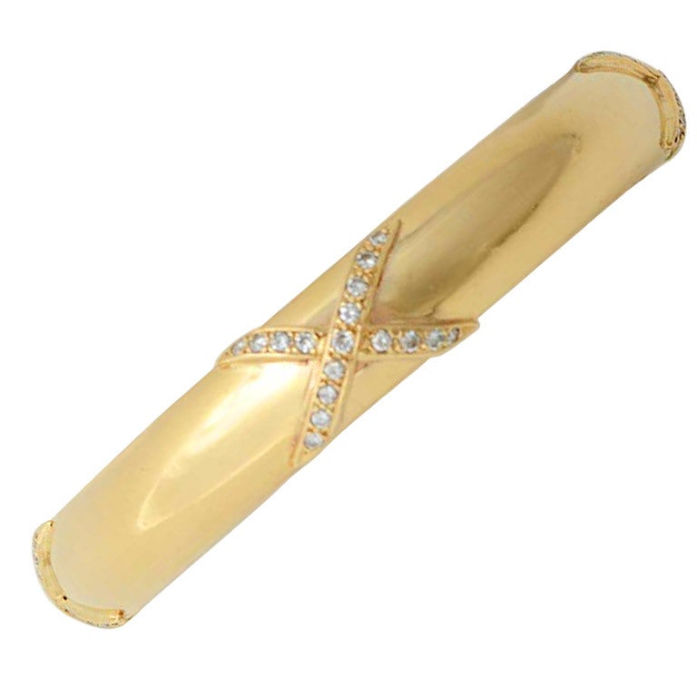 Van Cleef & Arpels Diamond Gold Bangle