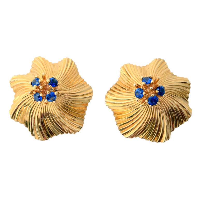 Retro Gold Earrings with Sapphires For Sale