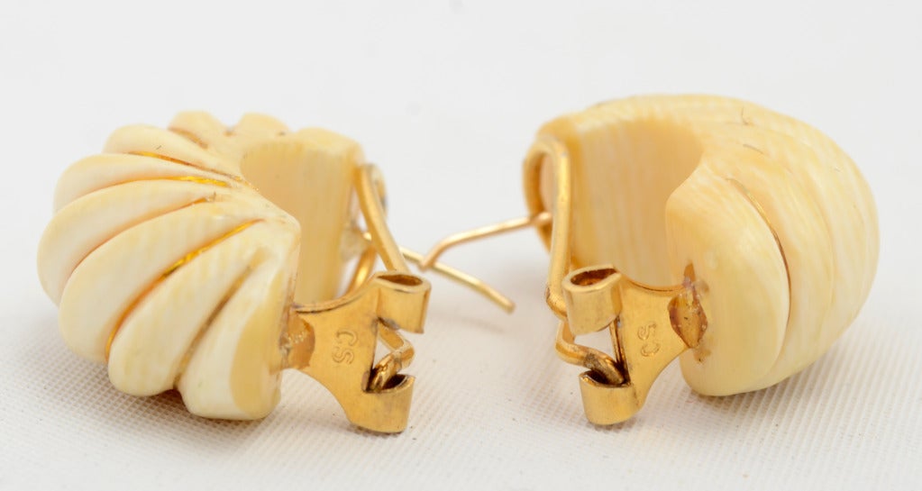 Ivory Earrings with Gold Bands In Excellent Condition In Darnestown, MD