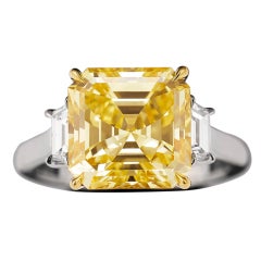 Natural Fancy Vivid Yellow Diamond Ring