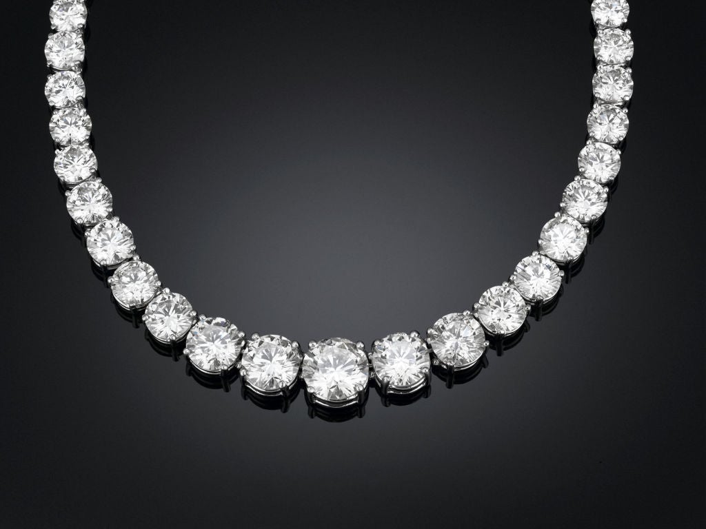 This exceptional diamond Riviere, or 