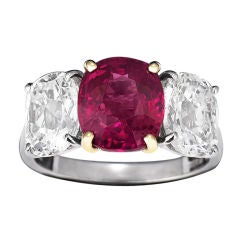 Natural Burma Ruby 
Diamond Ring