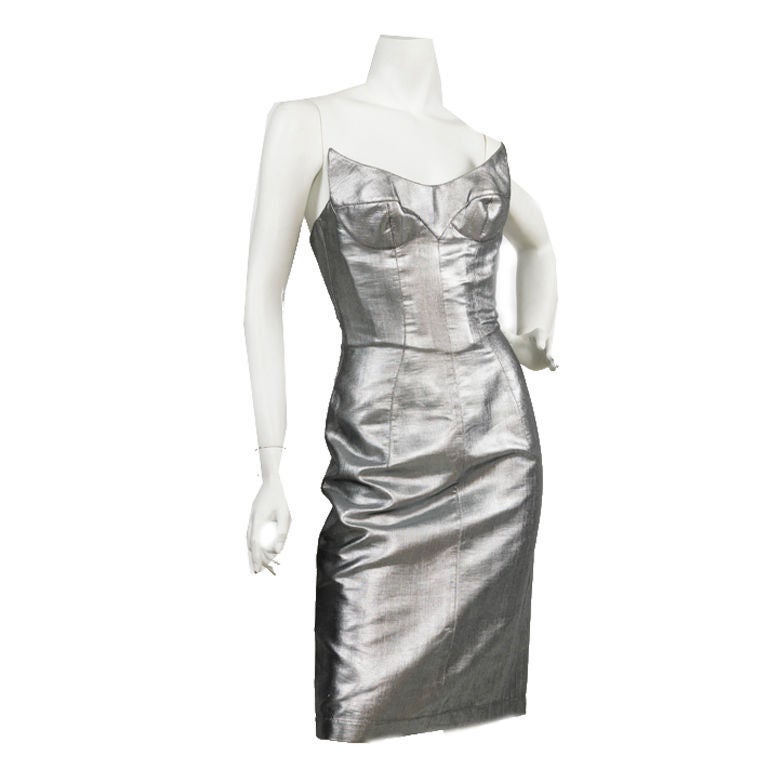 Thierry Mugler Couture futuristic strapless silver metallic evening dress with cat-eye bustier. <br />
<br />
Fully lined in satin, boned bodice with hook and eye inner closure, invisible zipper back closure, structured C-size cups.<br />
<br