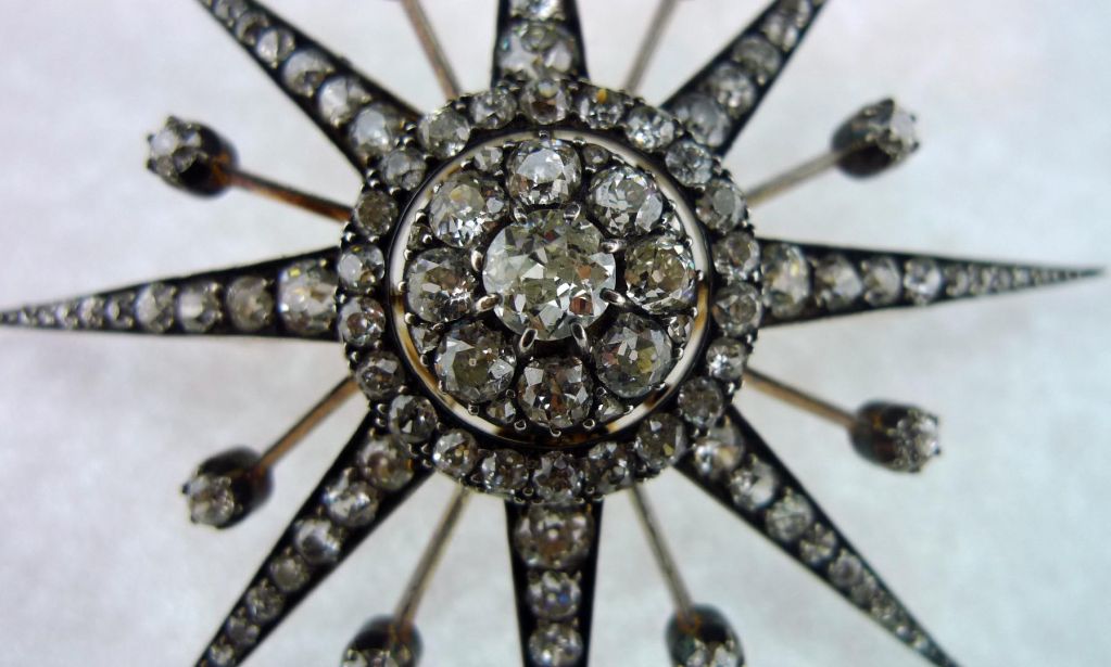 Women's Important Antique Diamond Starburst Brooch 18K
