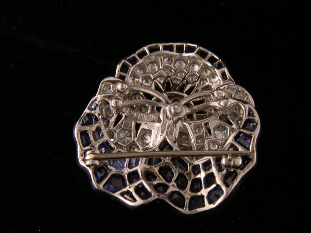Oscar Heyman Collection Pansy Pin for Shreve, Crump & Low In Excellent Condition For Sale In Chestnut Hill, MA