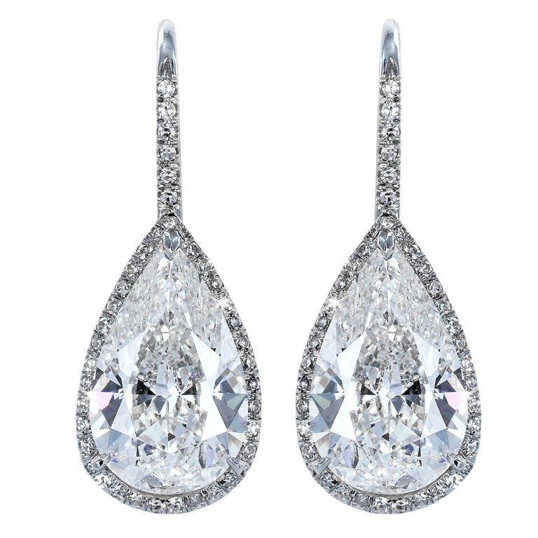 Brilliant 6.14ctw Diamond Drop Earrings
