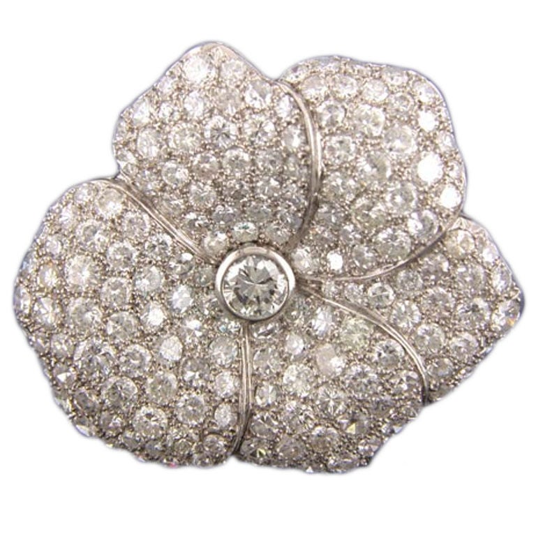 Diamond Flower Pin 8.50cts. For Sale