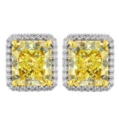 4.77ctw Natural Fancy Yellow Diamond Earrings