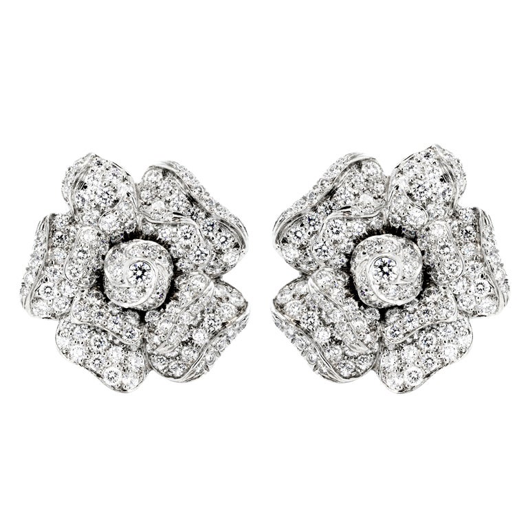 OSCAR HEYMAN  Diamond Flower Earrings For Sale
