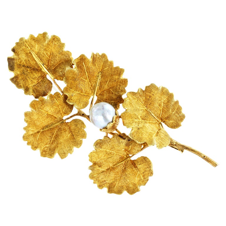 BUCCELLATI Pearl Gold Leaf Pin For Sale